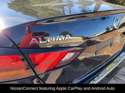 Used 2022 Nissan Altima 2.5 SR image 11