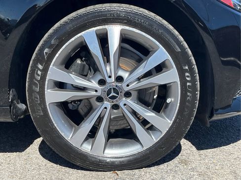 Used 2020 Mercedes-Benz C 300 4MATIC Sedan image 10