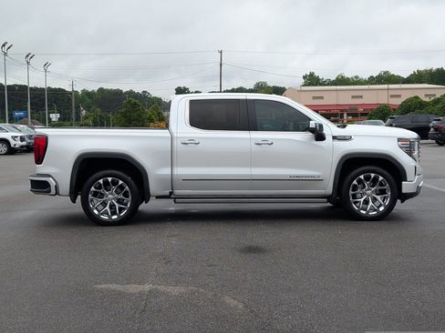 Used 2022 GMC Sierra 1500 Denali AWD/4WD image 7