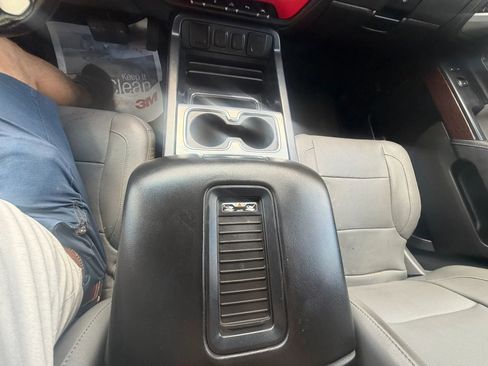 Used 2018 GMC Sierra 1500 SLT w/ Texas SLT Premium Package image 16