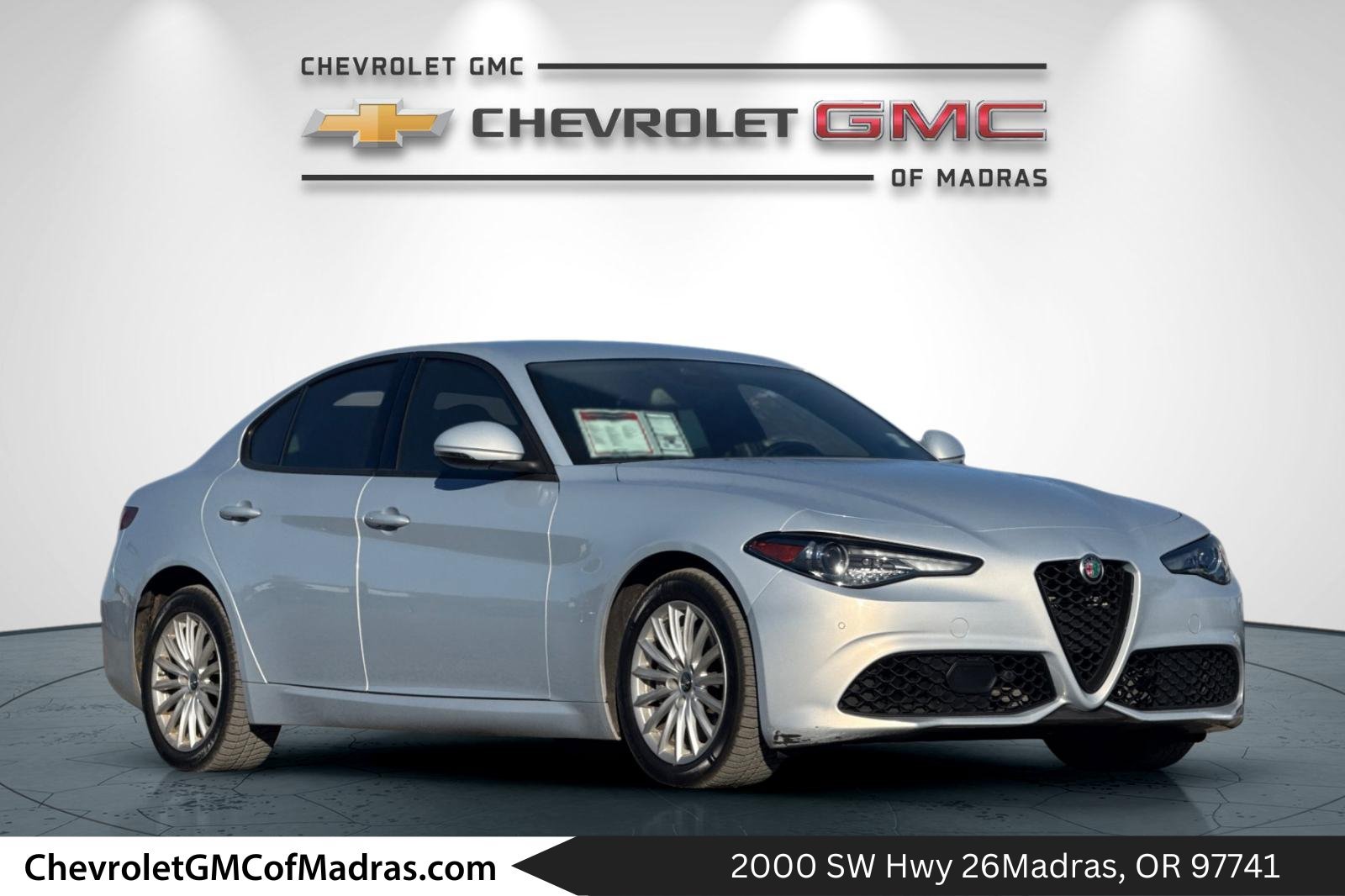 Used 2023 Alfa Romeo Giulia Sprint AWD/4WD image 1