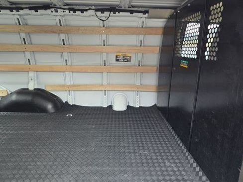 Used 2024 GMC Savana 2500 w/ Driver Convenience Package image 11