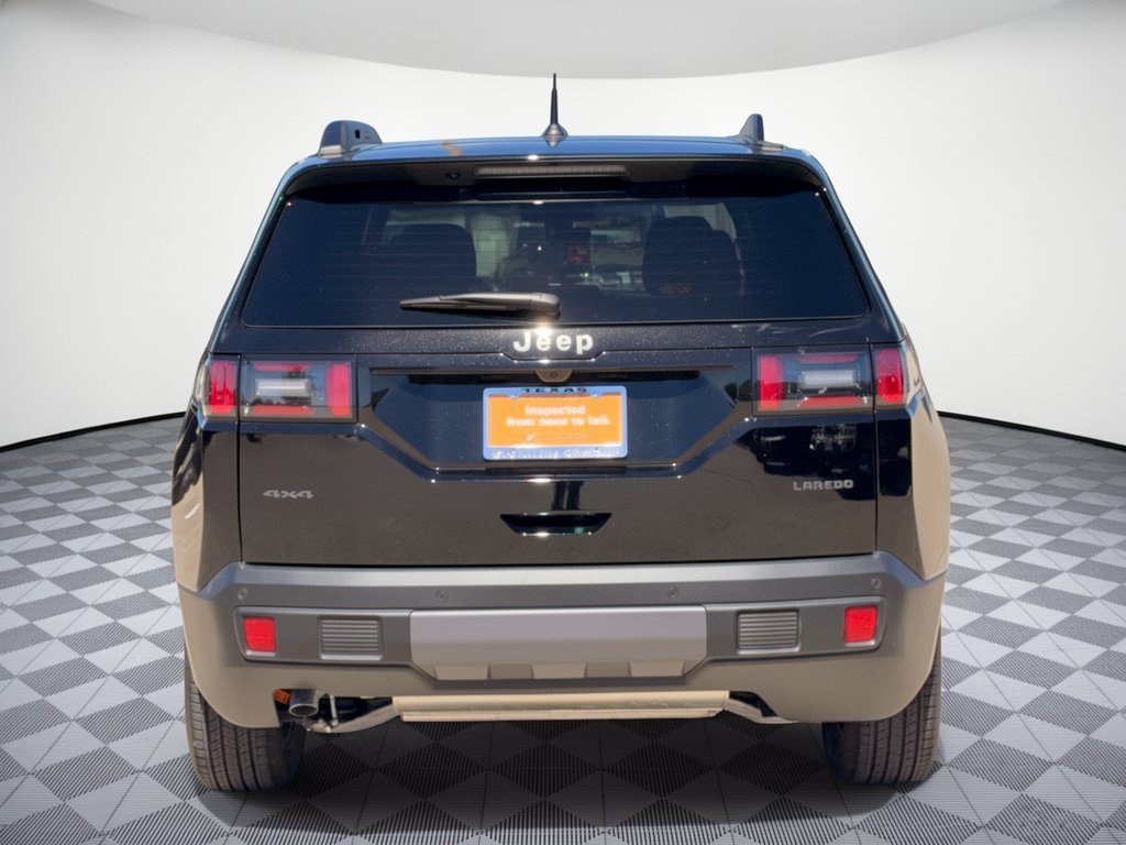 Used 2026 Jeep Cherokee Laredo AWD/4WD image 11