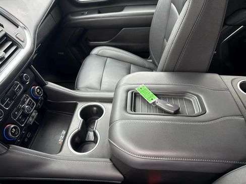 Used 2023 Chevrolet Tahoe LT w/ LT Signature Package AWD/4WD image 21