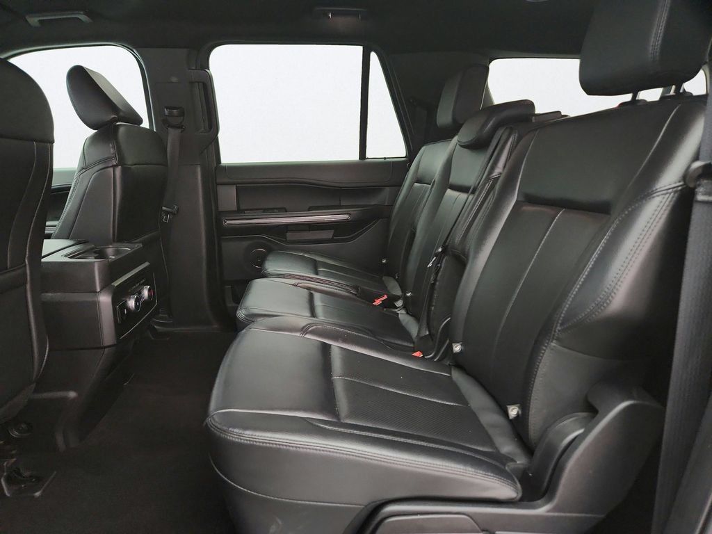 Used 2021 Ford Expedition Max XLT AWD/4WD image 22