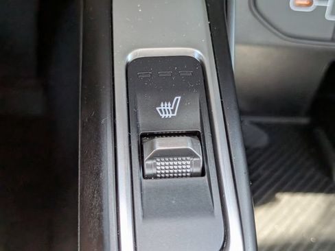 Used 2025 Kia Sorento EX w/ Panoramic Sunroof Package FWD image 23