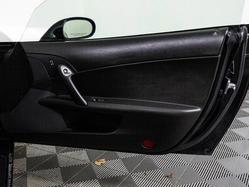 Used 2007 Chevrolet Corvette Coupe image 31