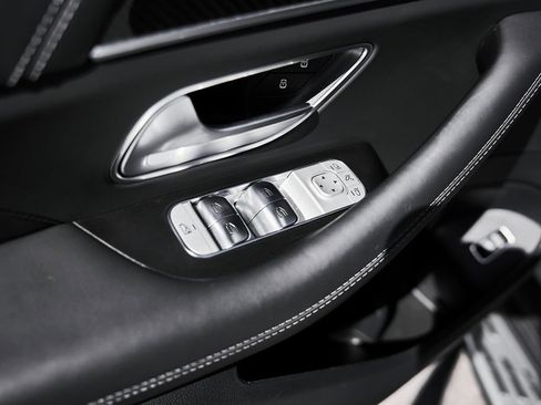 Used 2026 Mercedes-Benz GLS 63 AMG 4MATIC image 31