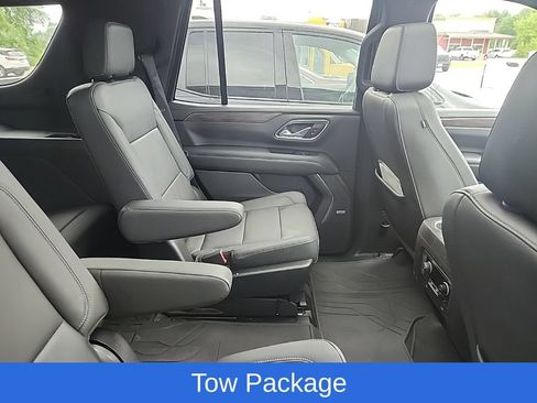 Used 2021 Chevrolet Tahoe Z71 w/ Z71 Off-Road Package AWD/4WD image 15