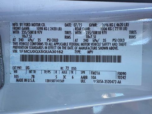 Used 2016 Ford Escape SE w/ Equipment Group 201A FWD image 29