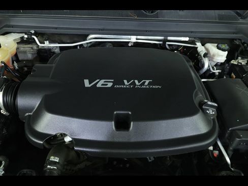 Used 2022 Chevrolet Colorado LT w/ LT Convenience Package RWD image 19