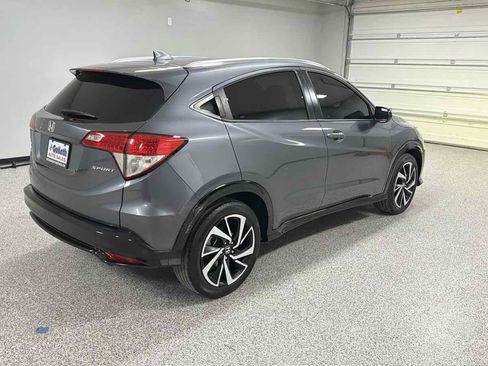Used 2019 Honda HR-V Sport image 3