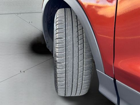 Used 2016 Ford Escape SE w/ Equipment Group 201A image 28