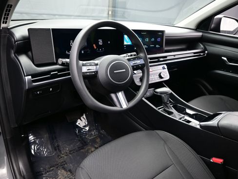 Certified 2026 Hyundai Tucson SE image 12