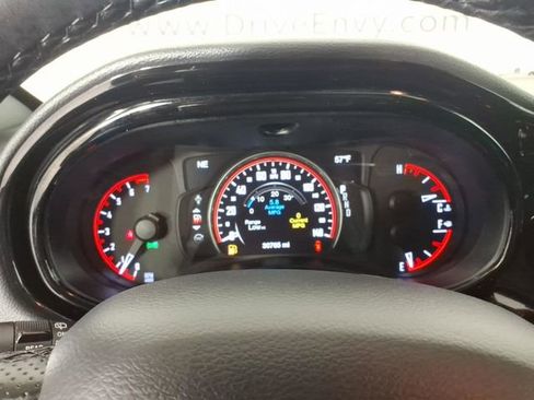 Used 2025 Dodge Durango GT AWD/4WD image 19
