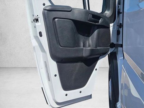 Used 2024 RAM ProMaster 3500 w/ Delivery Van Package FWD image 9