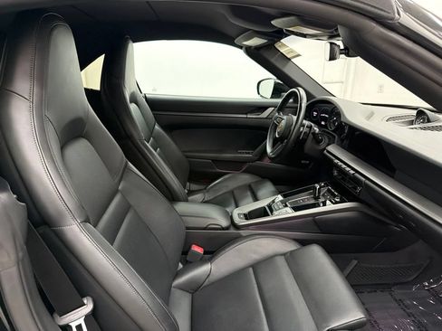 Used 2022 Porsche 911 Carrera S w/ Sport Package RWD image 31