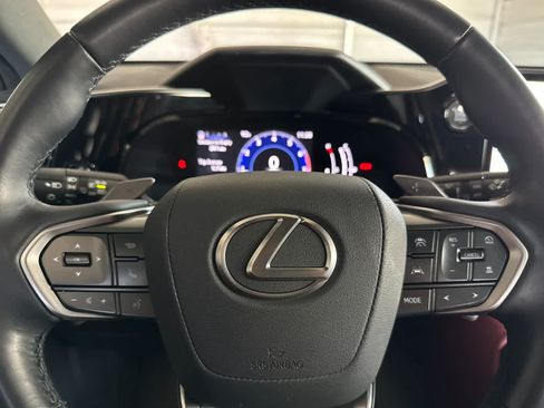 Certified 2025 Lexus NX 350 AWD w/ Accessory Package (2T) image 25
