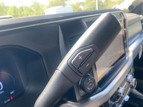 New 2026 Ford F350 Platinum w/ Platinum Plus Package AWD/4WD image 28
