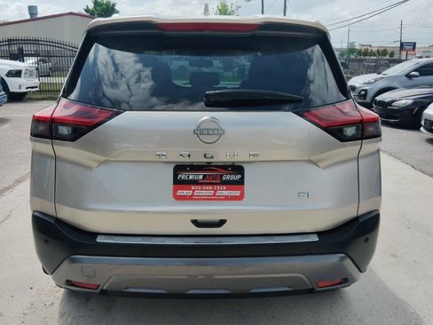 Used 2023 Nissan Rogue SL image 10