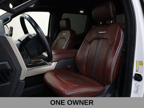 Used 2022 Ford F350 Platinum w/ FX4 Off-Road Package AWD/4WD image 9