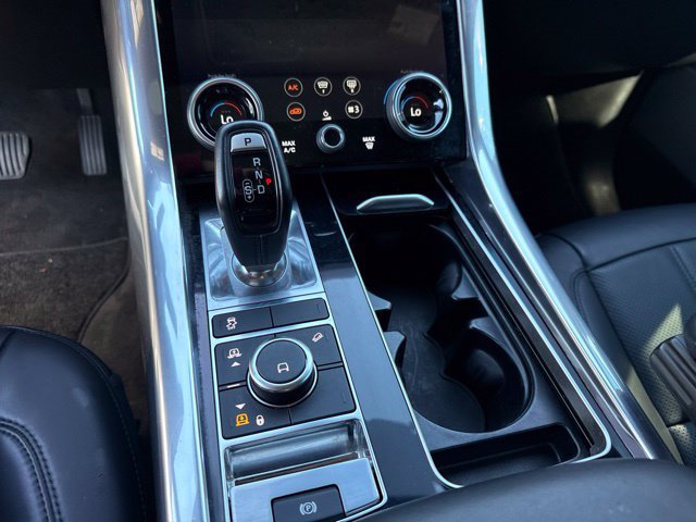 Used 2018 Land Rover Range Rover Sport HSE AWD/4WD image 12