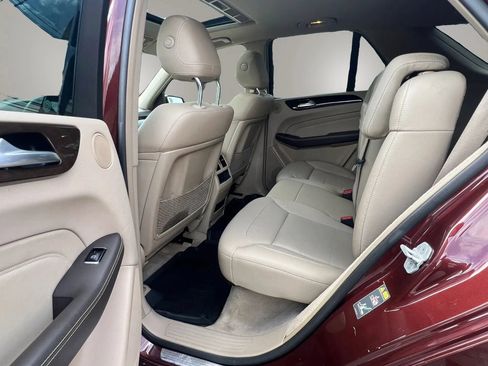 Used 2015 Mercedes-Benz ML 350 4MATIC w/ Premium 1 Package image 29