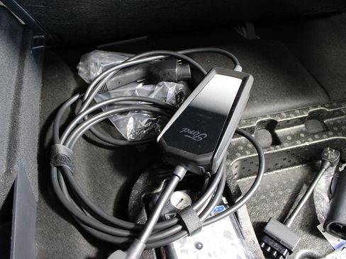 Used 2025 Ford Mustang Mach-E Select w/ Comfort Package Lite image 33