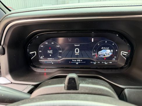 Used 2024 GMC Yukon XL Denali Ultimate image 14