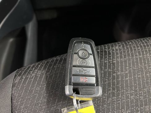 Certified 2022 Ford F150 XLT w/ Equipment Group 302A High image 39