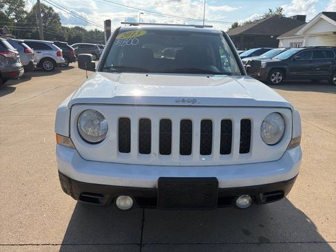 Used 2013 Jeep Patriot Sport w/ PWR Value Group AWD/4WD image 3