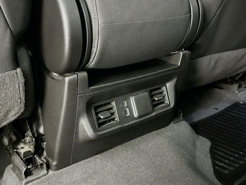 Used 2023 GMC Sierra 1500 Elevation image 28