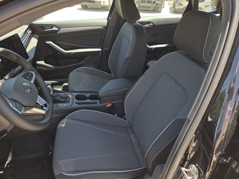 New 2025 Volkswagen Jetta Sport image 15