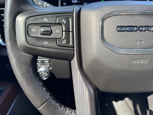Used 2024 GMC Sierra 2500 Denali Ultimate AWD/4WD image 23