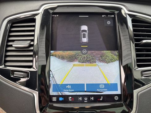 Certified 2023 Volvo XC90 B6 Plus image 30