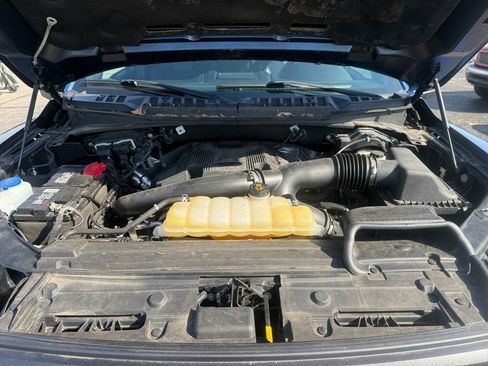 Used 2019 Ford F150 Raptor w/ Equipment Group 802A Luxury image 31