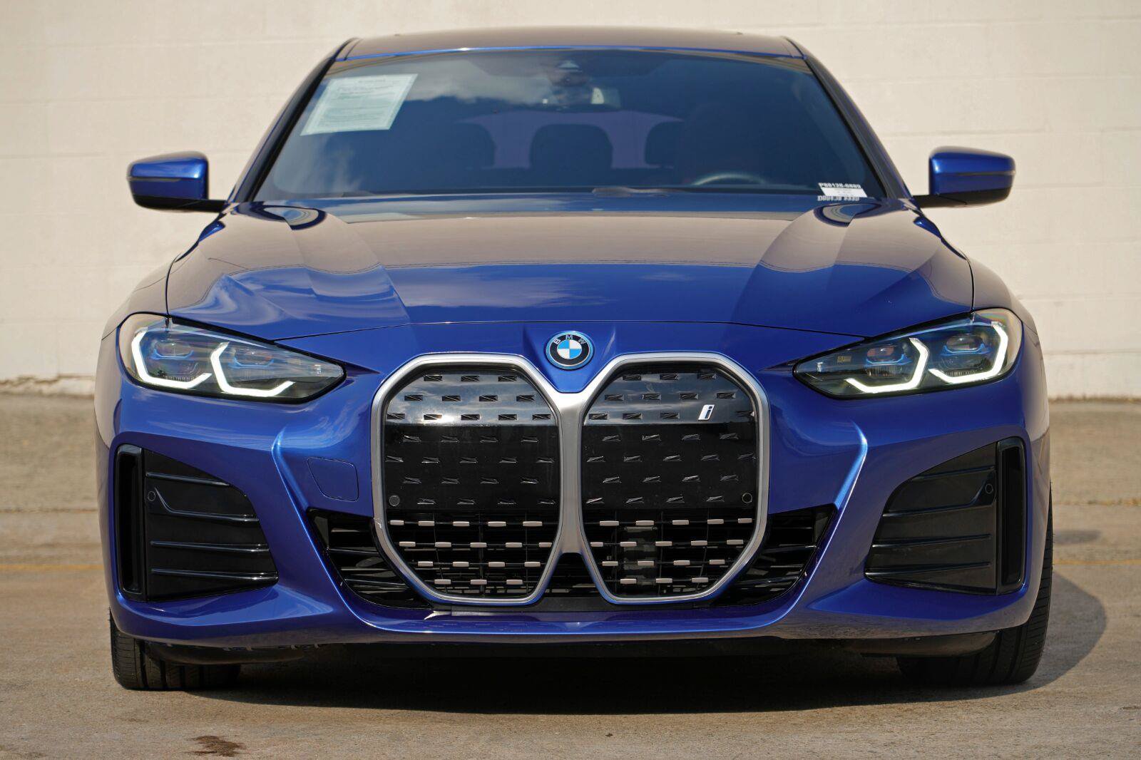 Used 2023 BMW i4 eDrive40 w/ M Sport Package RWD image 7