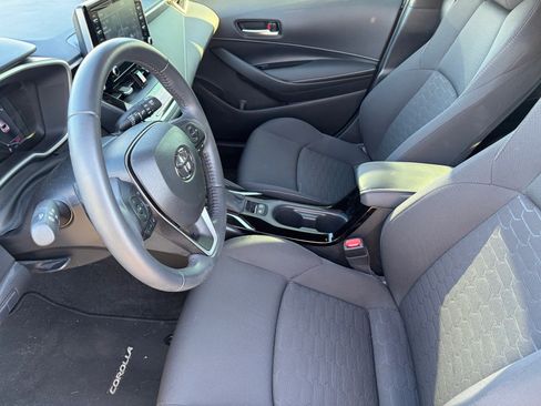 Used 2020 Toyota Corolla SE w/ Carpet Mat Package FWD image 14