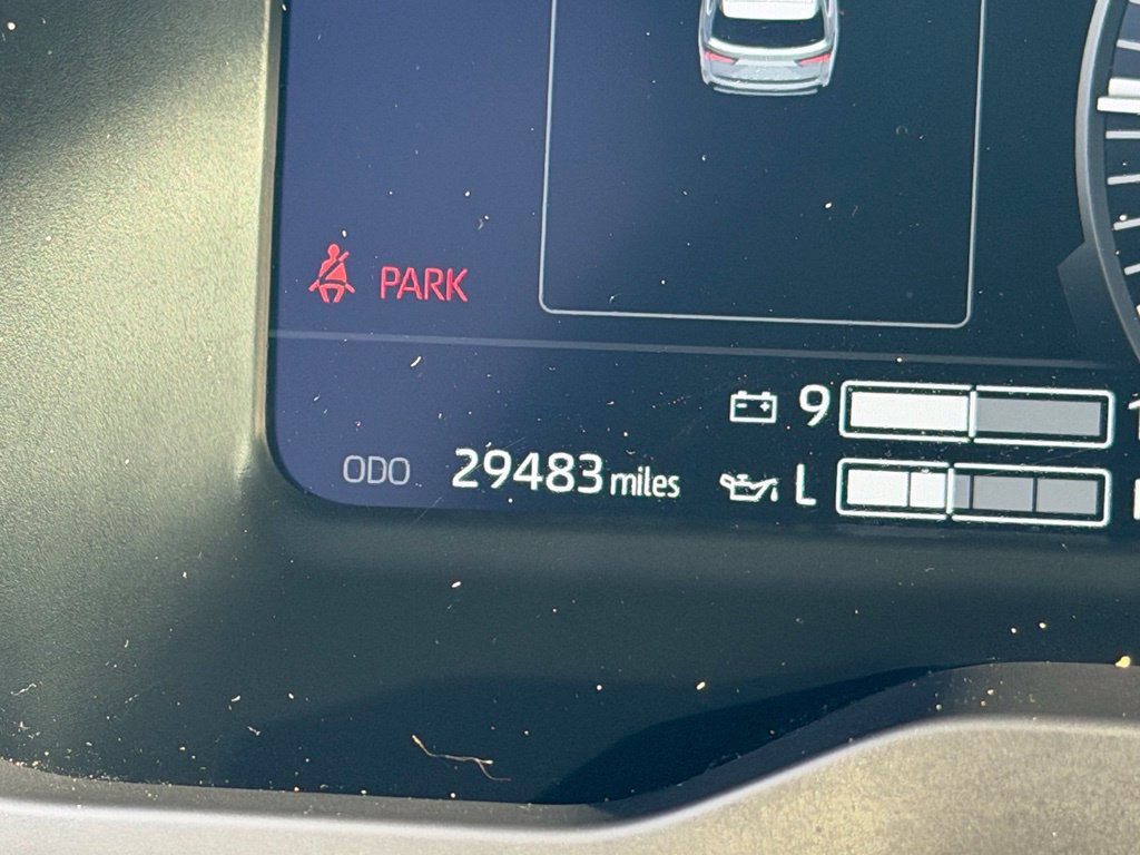 Used 2024 Toyota Sequoia Platinum AWD/4WD image 39