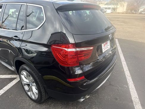 Used 2017 BMW X3 xDrive28i image 7