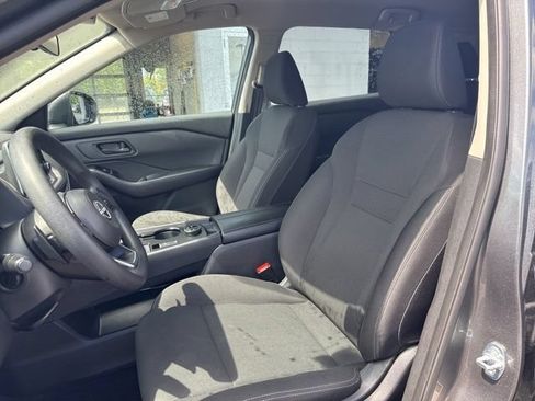 Used 2024 Nissan Rogue S AWD/4WD image 10