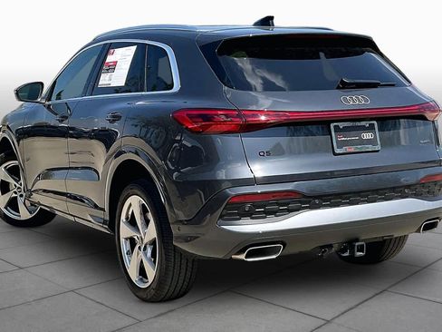 Used 2025 Audi Q5 Premium Plus w/ Premium Plus AWD/4WD image 12
