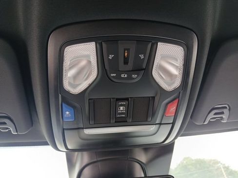 New 2026 RAM 2500 Tradesman AWD/4WD image 34