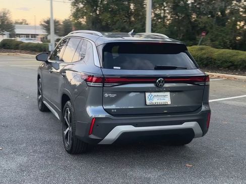 New 2026 Volkswagen Tiguan SE image 7