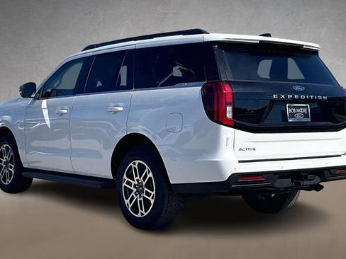 New 2026 Ford Expedition Active AWD/4WD image 3