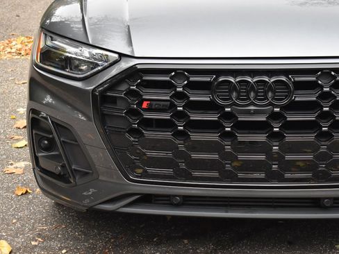 Used 2023 Audi SQ5 Premium Plus w/ Premium Plus Package image 38