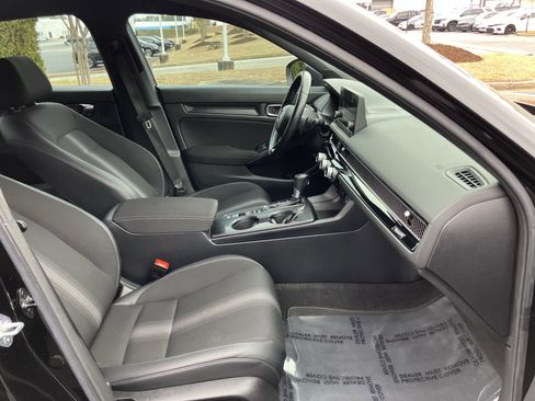 Used 2023 Honda Civic Sport image 34