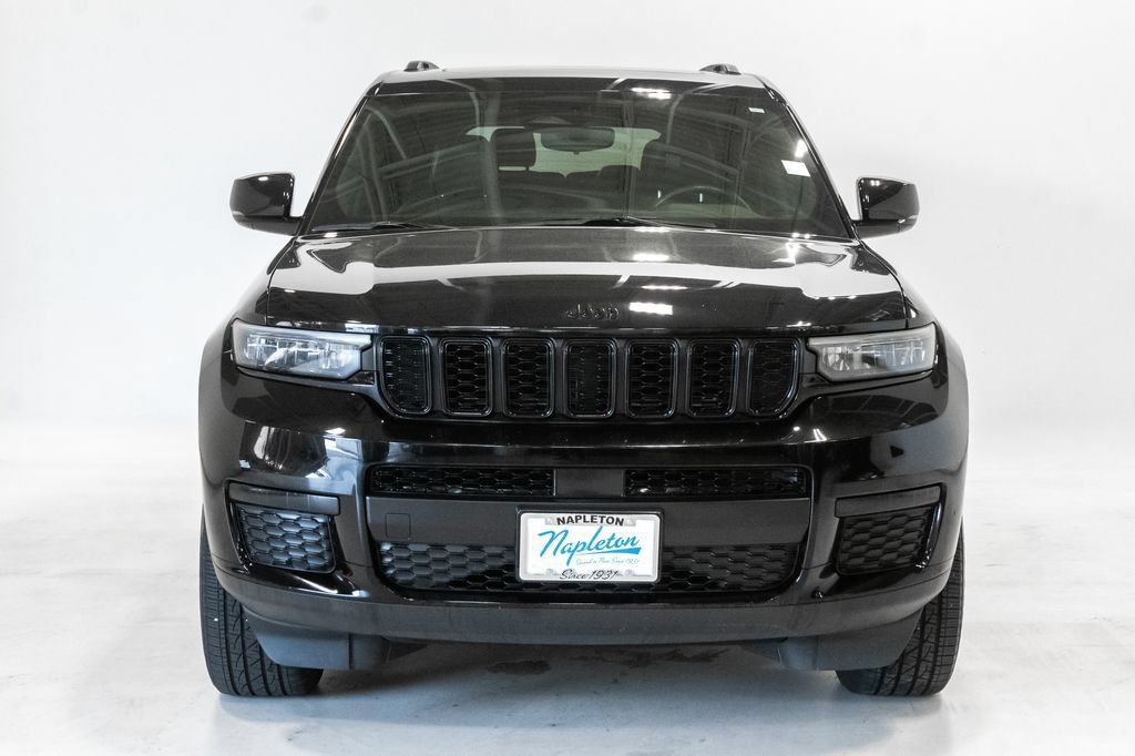 Used 2023 Jeep Grand Cherokee L Laredo AWD/4WD image 5
