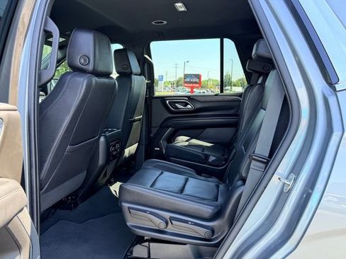 Used 2023 Chevrolet Tahoe LT RWD image 12