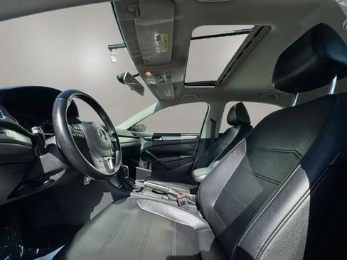 Used 2015 Volkswagen Passat TDI SE FWD image 11